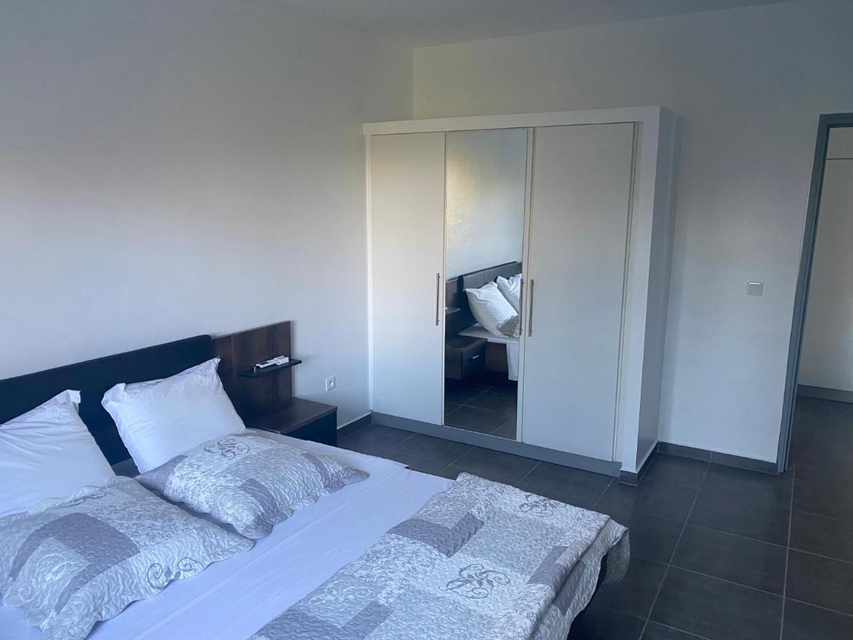 Le Domaine De Kazo Kilou Titine Apartman Le Gosier  Kültér fotó