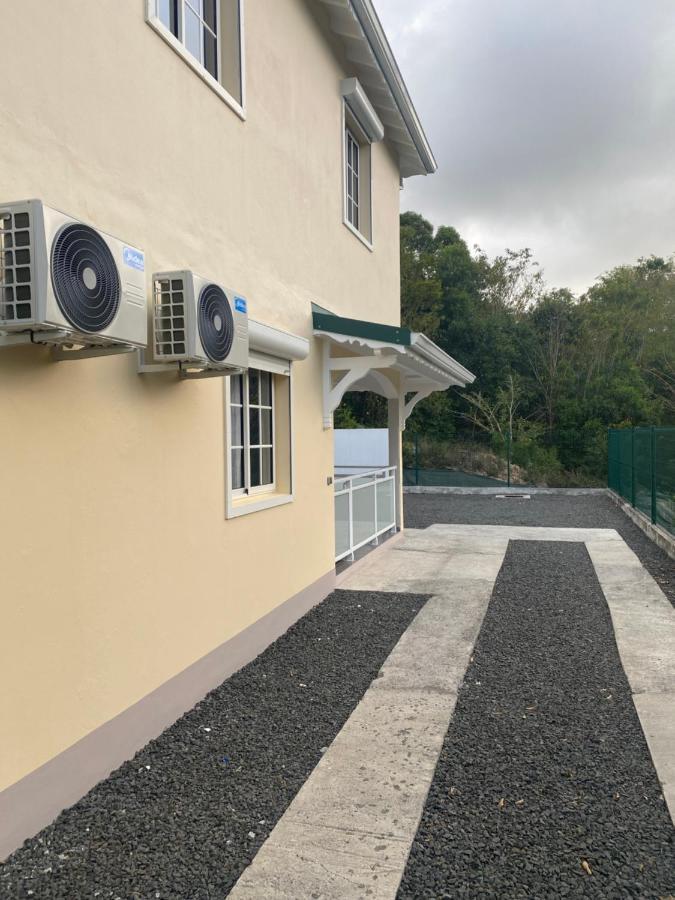 Le Domaine De Kazo Kilou Titine Apartman Le Gosier  Kültér fotó